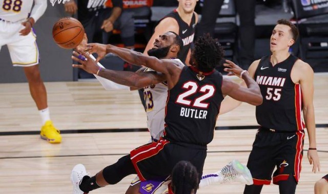  热火巴特勒冲突对手遭驱逐，球队惨败步行者  