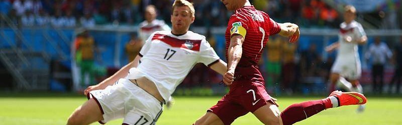  梅西替补登场建功，巴黎下半场发力轻取对手