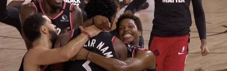  布雷斯特绝杀功臣庆祝 脱衣染黄引热议