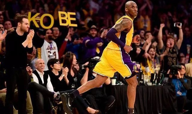  兰斯老将宝刀未老，梅开二度率队全身而退