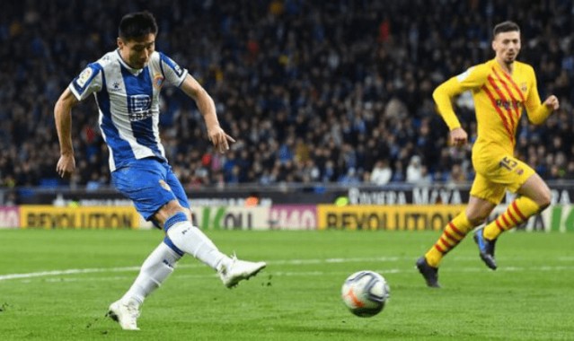  斯佩齐亚绝地反击，补时进球逆转获生机