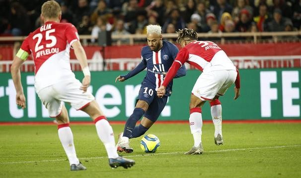  摩纳哥青年才俊横空出世，处子秀破门惊艳全场